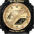 Casio G-Shock Primer plano: esfera dorada con manecillas negras, impresión WR 20 BAR