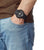 Reloj Casio G-SHOCK para hombre en la muñeca, correa y caja negras con botones