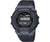 Reloj deportivo digital con caja y correa negras, pantalla redonda con hora