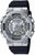 Reloj Casio G-Shock con caja plateada y correa de caucho oscura, pantalla digital