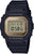 Reloj digital G-Shock con correa negra, caja redonda y pantalla LCD grande
