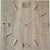 Reloj de pared JVD de madera clara con manecillas plateadas y marcadores rectangulares