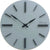 Reloj de pared redondo con esfera clara y marcadores de barra negros, diseño JVD