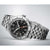 Reloj de hombre con correa de acero inoxidable, esfera negra, ventana de fecha e indicador GMT