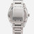 Vista trasera de reloj de pulsera para hombre con caja de acero inoxidable plateado y correa de metal