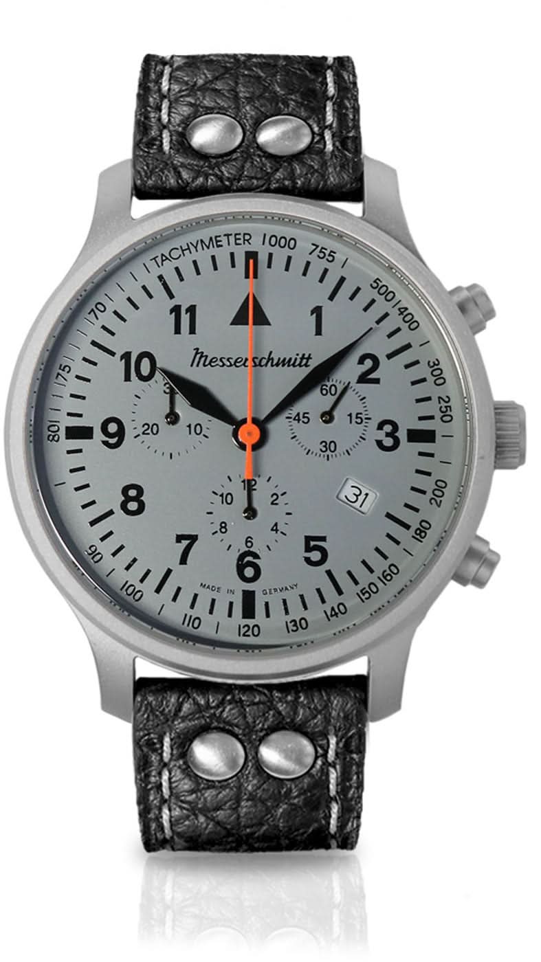 Reloj de hombre con correa de cuero negra y esfera negra, cronógrafo con detalles en rojo