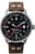 Reloj de hombre con correa de cuero marrón, esfera negra y manecillas rojas