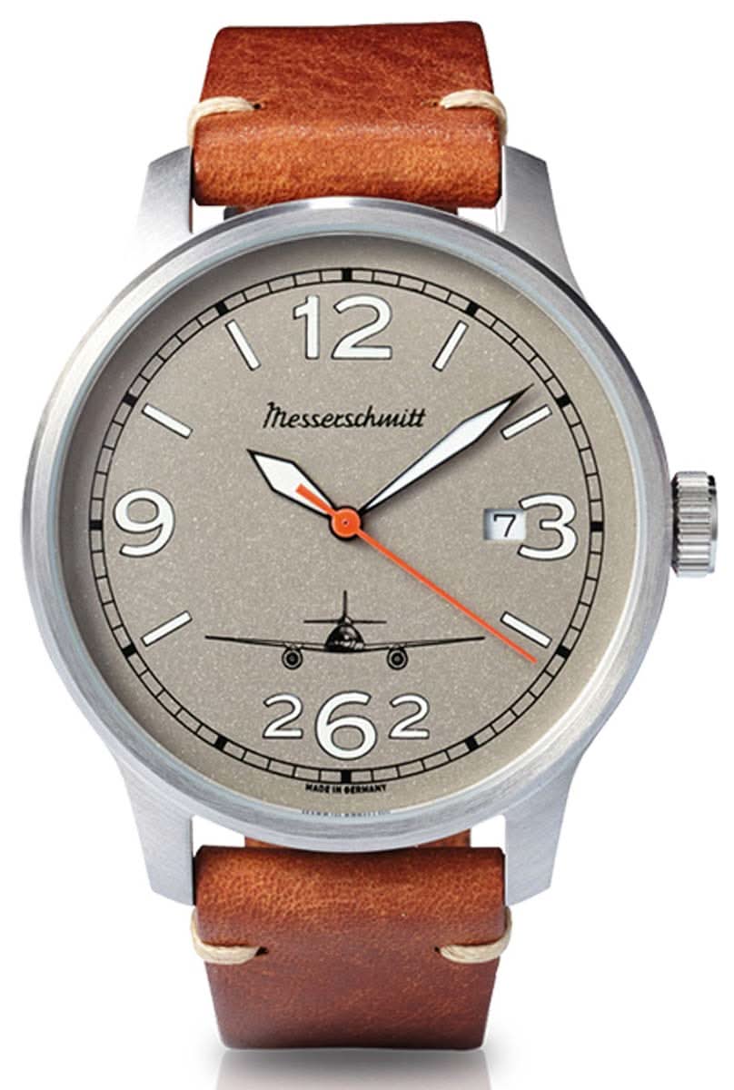 Reloj para hombre con correa de cuero marrón, caja plateada y esfera beige