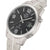 Reloj de hombre con esfera negra, bisel plateado y correa de metal