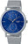 Reloj de hombre con correa de malla metálica plateada y esfera redonda azul