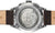 Vista trasera de reloj de pulsera para hombre con correa de cuero marrón, caja redonda de metal y movimiento visible