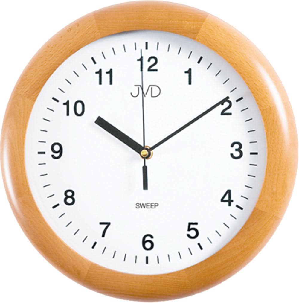 Reloj de pared redondo con caja de madera clara, esfera blanca y manecillas negras