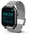 Smartwatch con caja negra, pantalla AMOLED y correa de malla metálica, botón lateral.