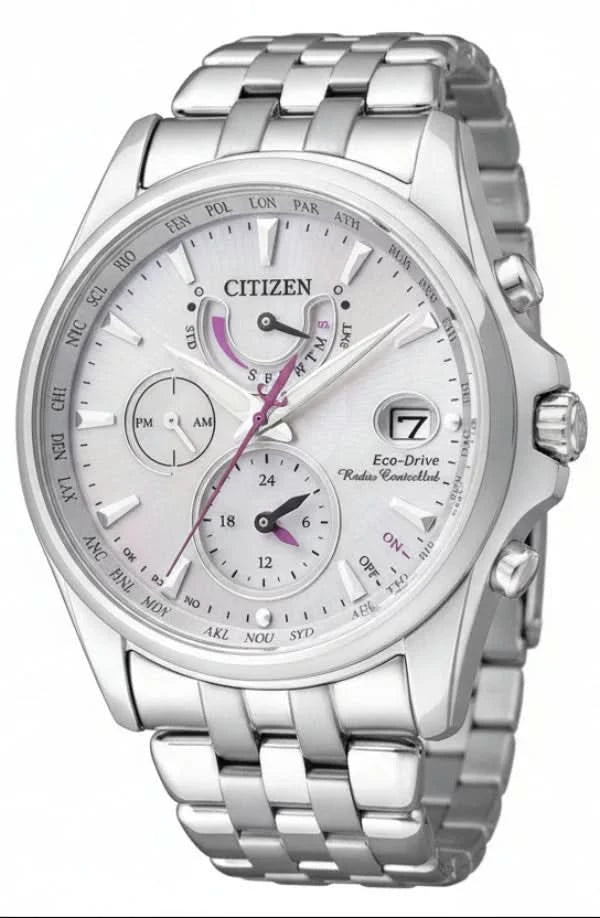 Reloj de mujer de acero inoxidable con esfera plateada y brazalete de eslabones