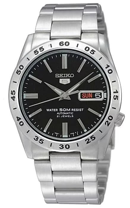 Reloj Seiko 5 para hombre con esfera negra, visualización de fecha y brazalete de metal