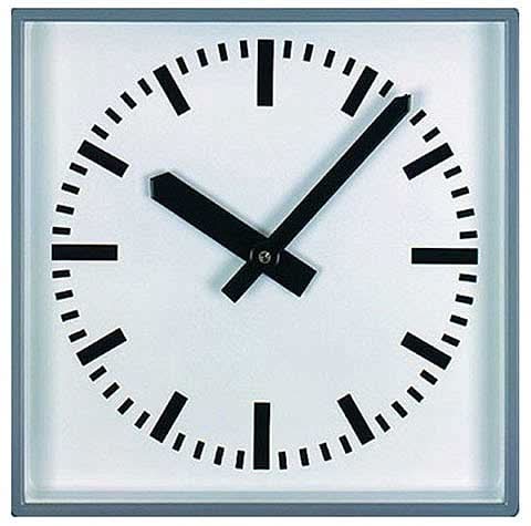Reloj de pared con marco cuadrado de acero inoxidable, esfera blanca y manecillas negras