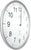 Reloj de pared en vista lateral con esfera blanca, borde gris y manecillas