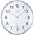 Reloj de pared radiocontrolado con esfera blanca y marco gris, números y manecillas redondos