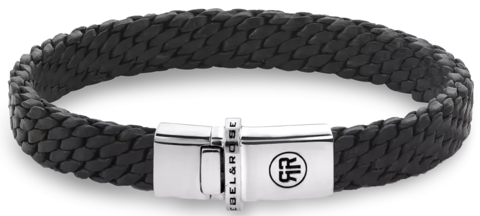 Pulsera de cuero trenzado negro con cierre magnético plateado, hebilla rectangular.