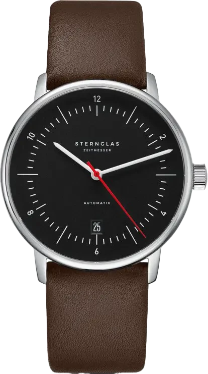 Reloj de hombre con esfera negra, correa de cuero marrón y caja plateada.