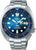 Reloj de hombre con esfera azul, correa de acero inoxidable plateado y visualización de fecha