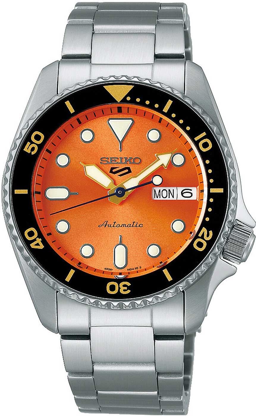 Reloj automático Seiko 5 Sports con esfera naranja y correa de acero inoxidable
