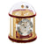 Reloj de mesa con caja de metal dorado y esfera redonda bajo campana de cristal