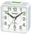 Casio despertador clásico con esfera analógica y manecillas verdes