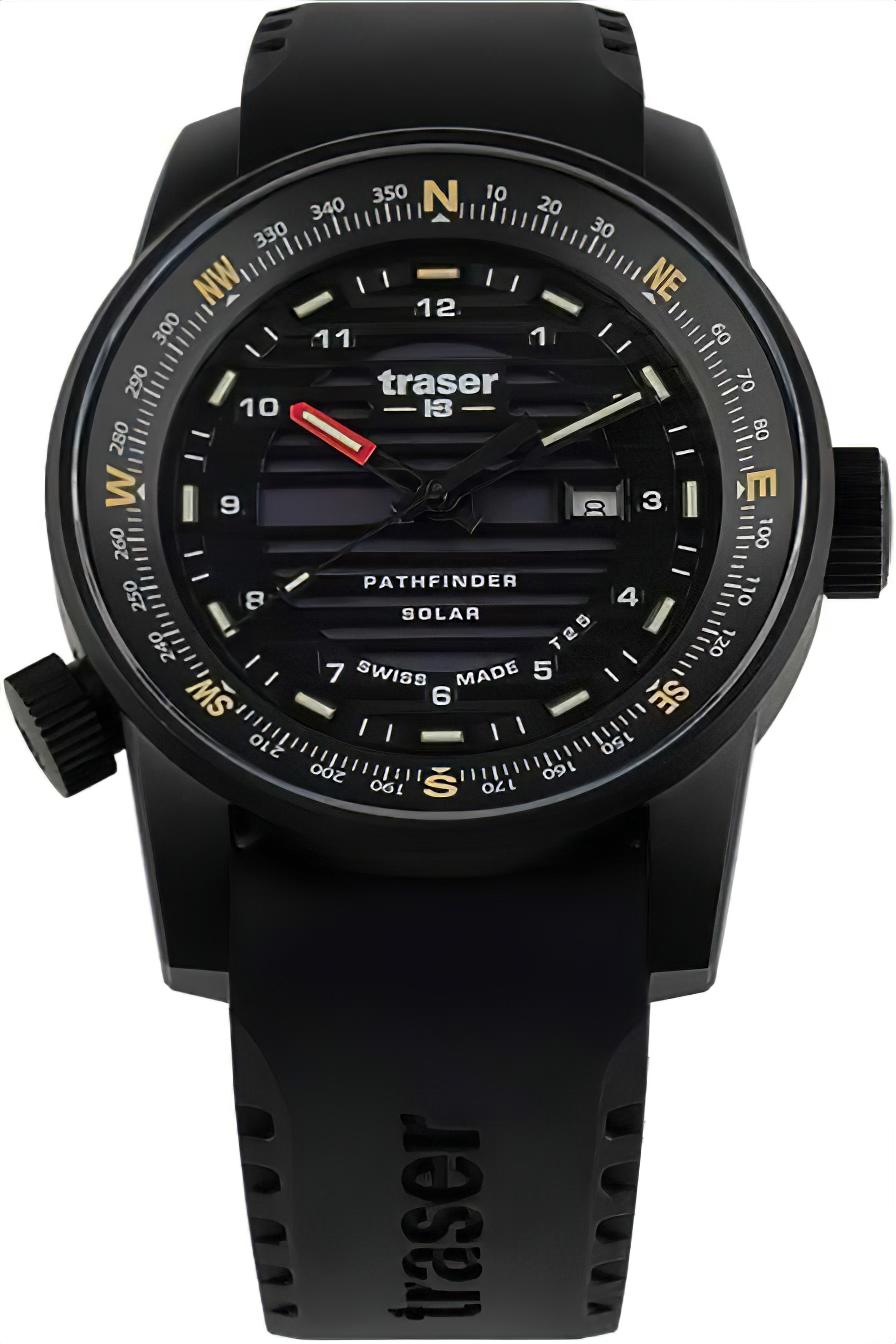 Traser Pathfinder Herrenuhr mit schwarzem Zifferblatt und Silikonarmband, rote Zeigespitze.