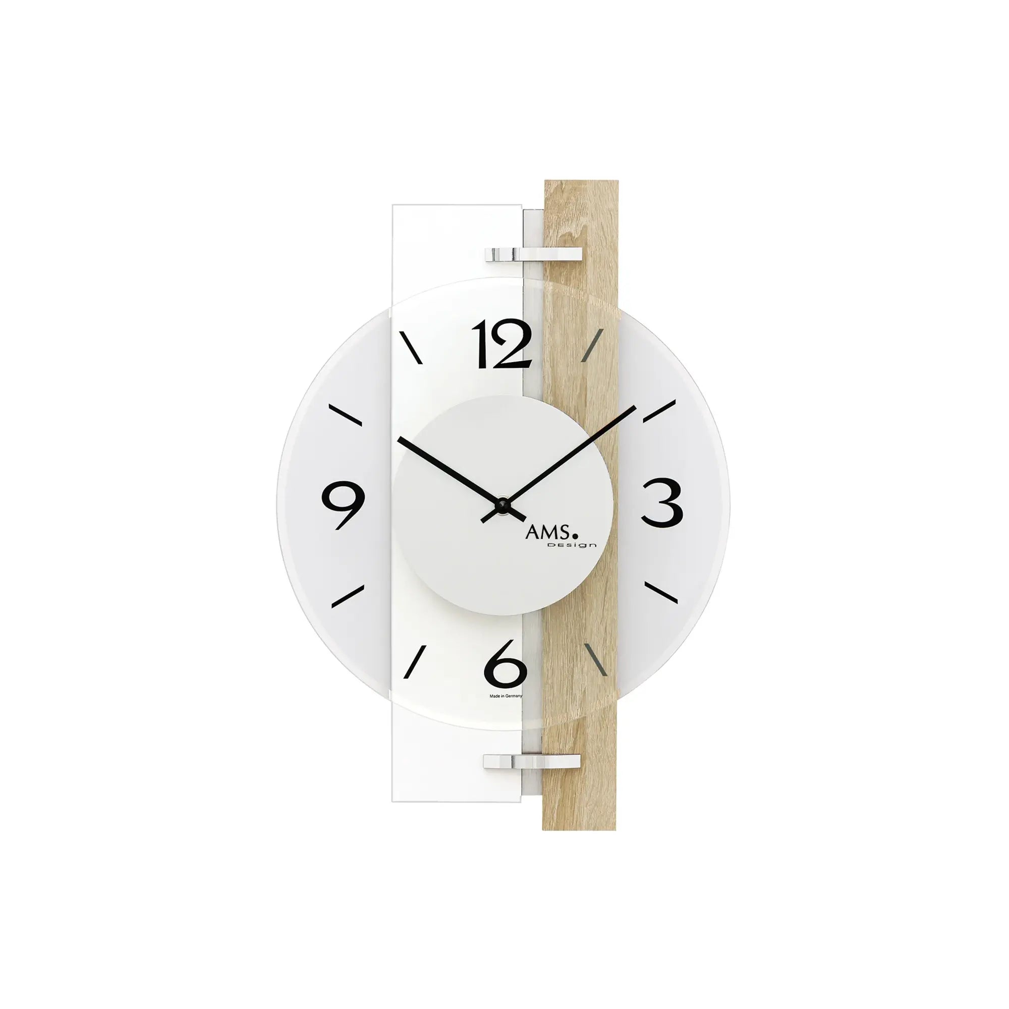 Wanduhr mit rundem Ziffernblatt, schwarzen Zeigern und bedrucktem Mineralglas, mit Holzstreifen