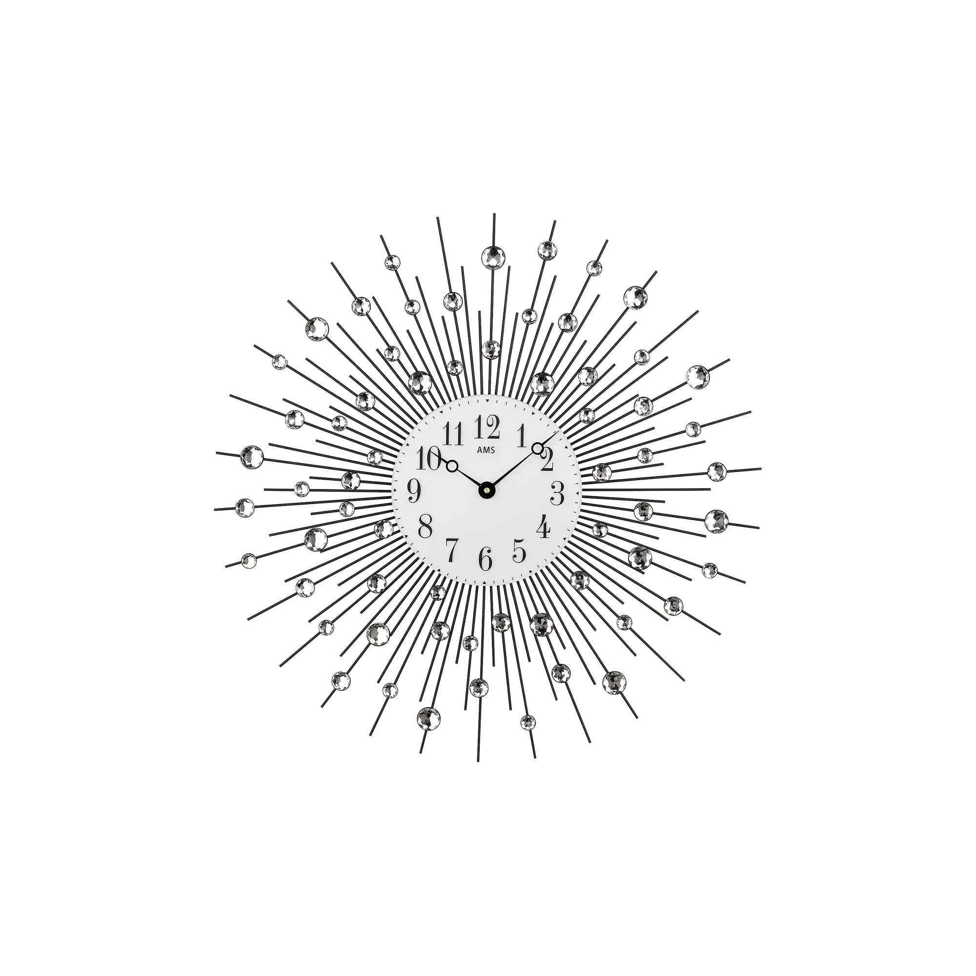 Wanduhr mit weißem Zifferblatt und silbernen Strahlen aus Metall