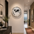 Reloj de pared redondo para pasillo: marco plateado, esfera blanca, mapa del mundo negro