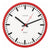 Reloj de pared con borde rojo, esfera blanca y manecillas negras, detalles rojos en los segundos
