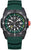 Pulsera de hombre con correa verde, caja negra y números luminosos