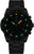 Reloj de buceo con correa negra, esfera negra, marcadores luminosos verdes, fecha 31