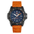 Pulsera de hombre con caja negra, esfera azul y correa naranja