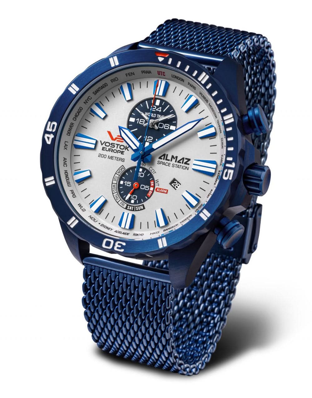 Reloj de hombre con correa de malla azul y esfera blanca, visualización analógica