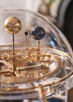 IV reloj de mesa latón - Hermle Modelo: 23002-000352