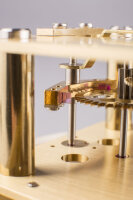 reloj de péndulo rojo mecanismo de 31 días - Hermle Modelo: 71006-360761