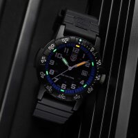 Reloj de hombre SEA Turtle Giant - Luminox Modelo: XS.0324