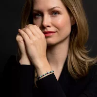 Pulsera de piedras preciosas en tonos azules y cierre de...